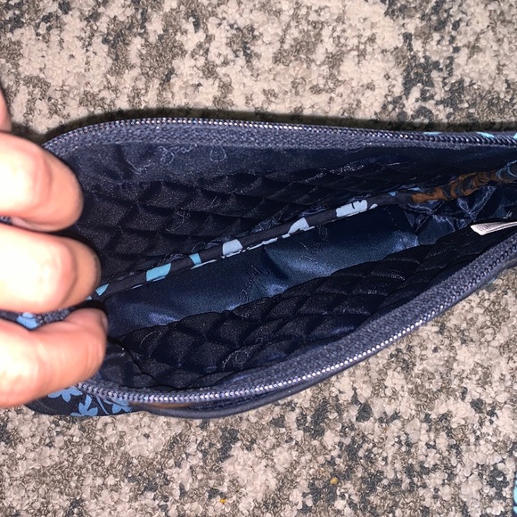 Vera Bradley Retired Blue Heather Paisley & Floral Crossbody Purse - Picture 4 of 5